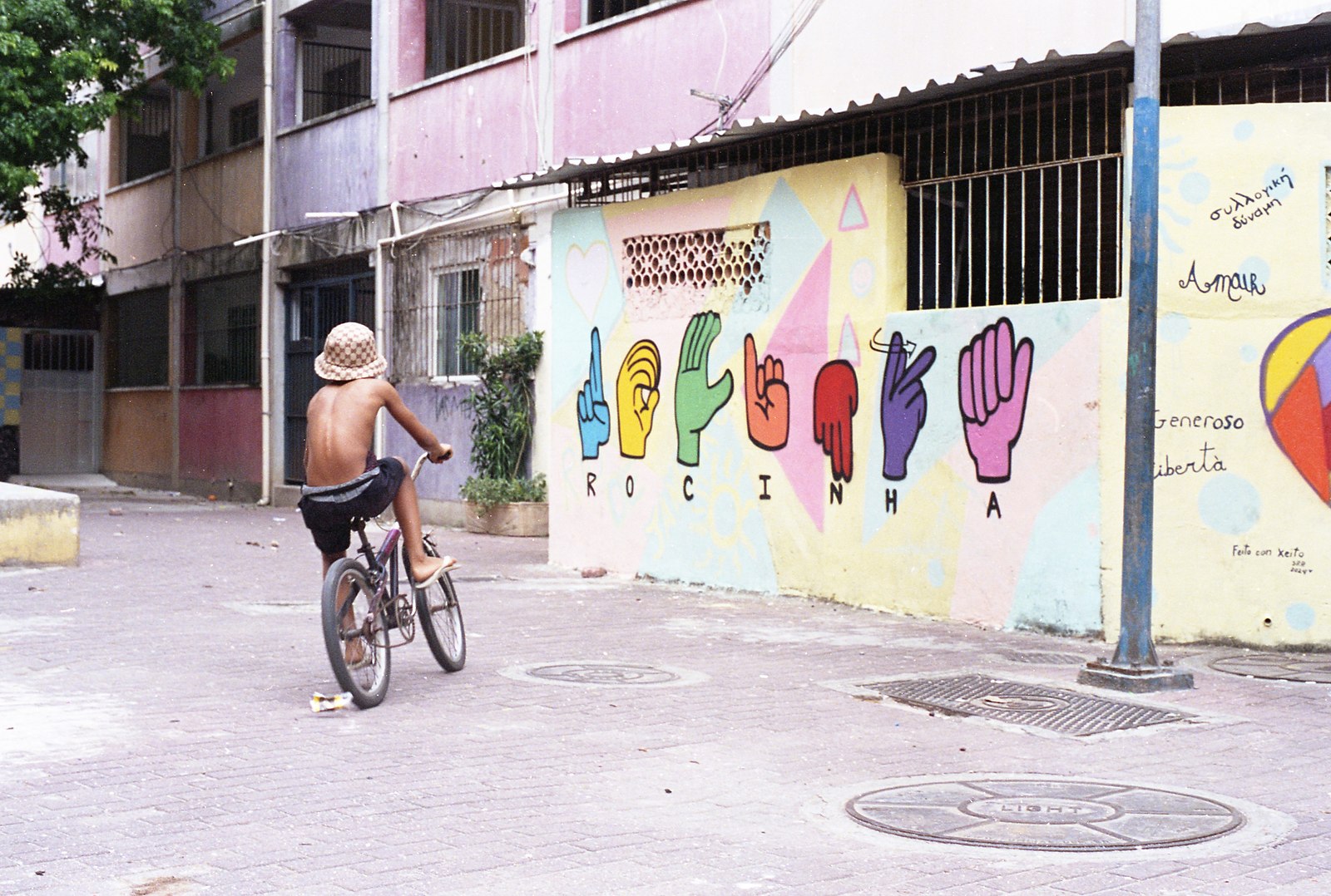 vibe da rocinha, 2024 — foto dos jovens da residência