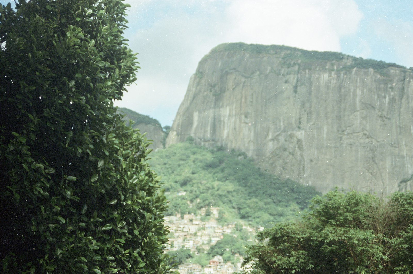 vibe da rocinha, 2024 — foto dos jovens da residência