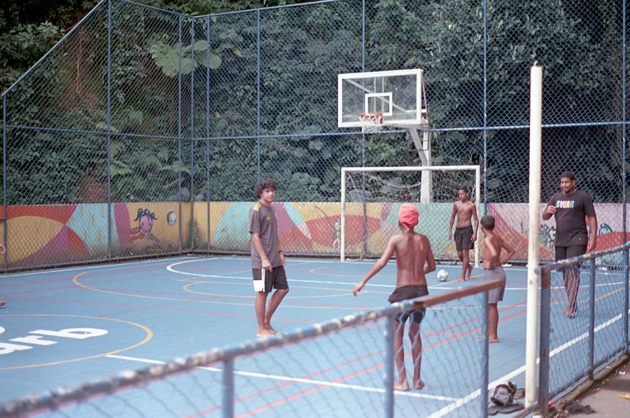 vibe da rocinha, 2024 — foto dos jovens da residência