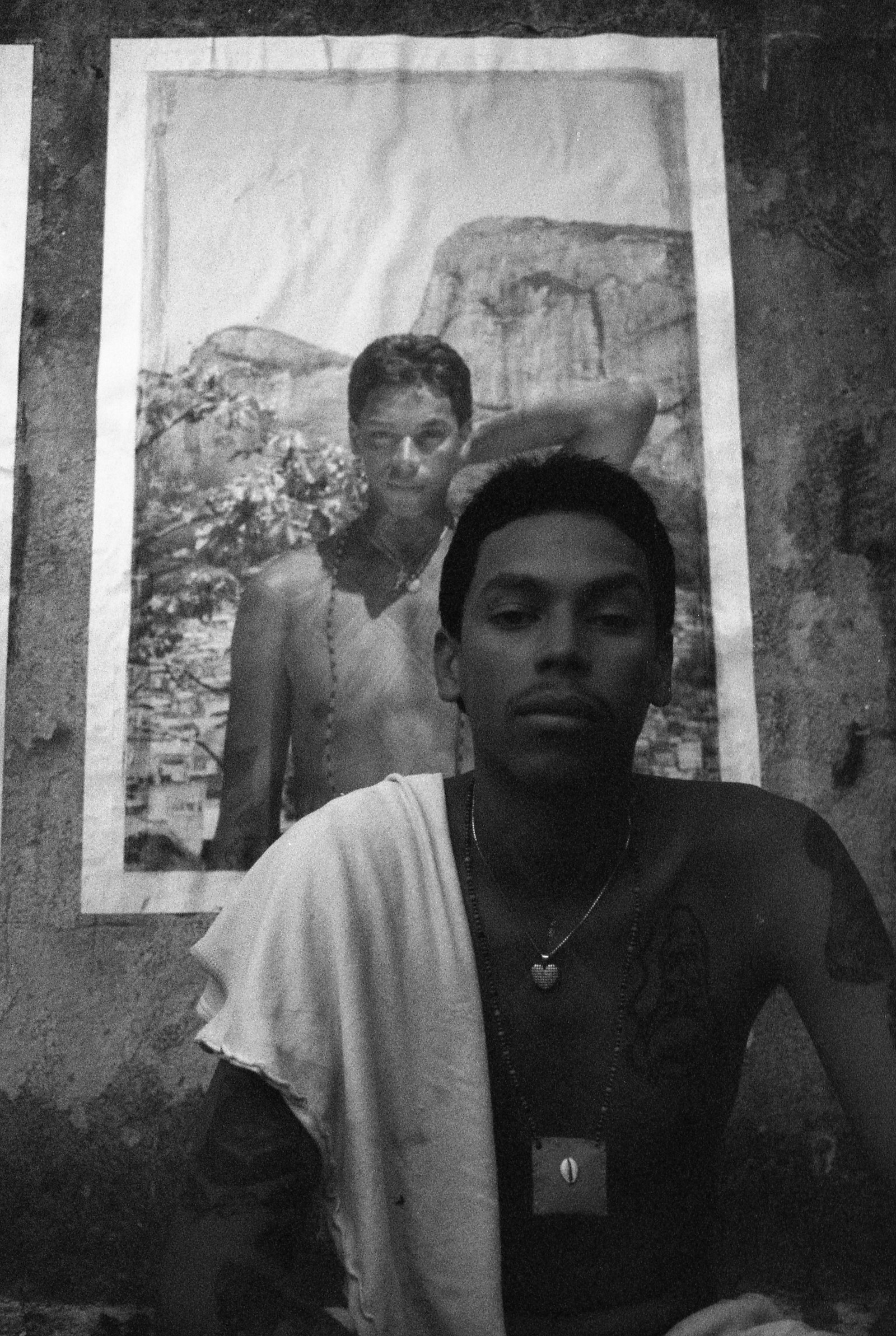 viver é um luxo · os crias da tl, 2025 — foto de la exposición