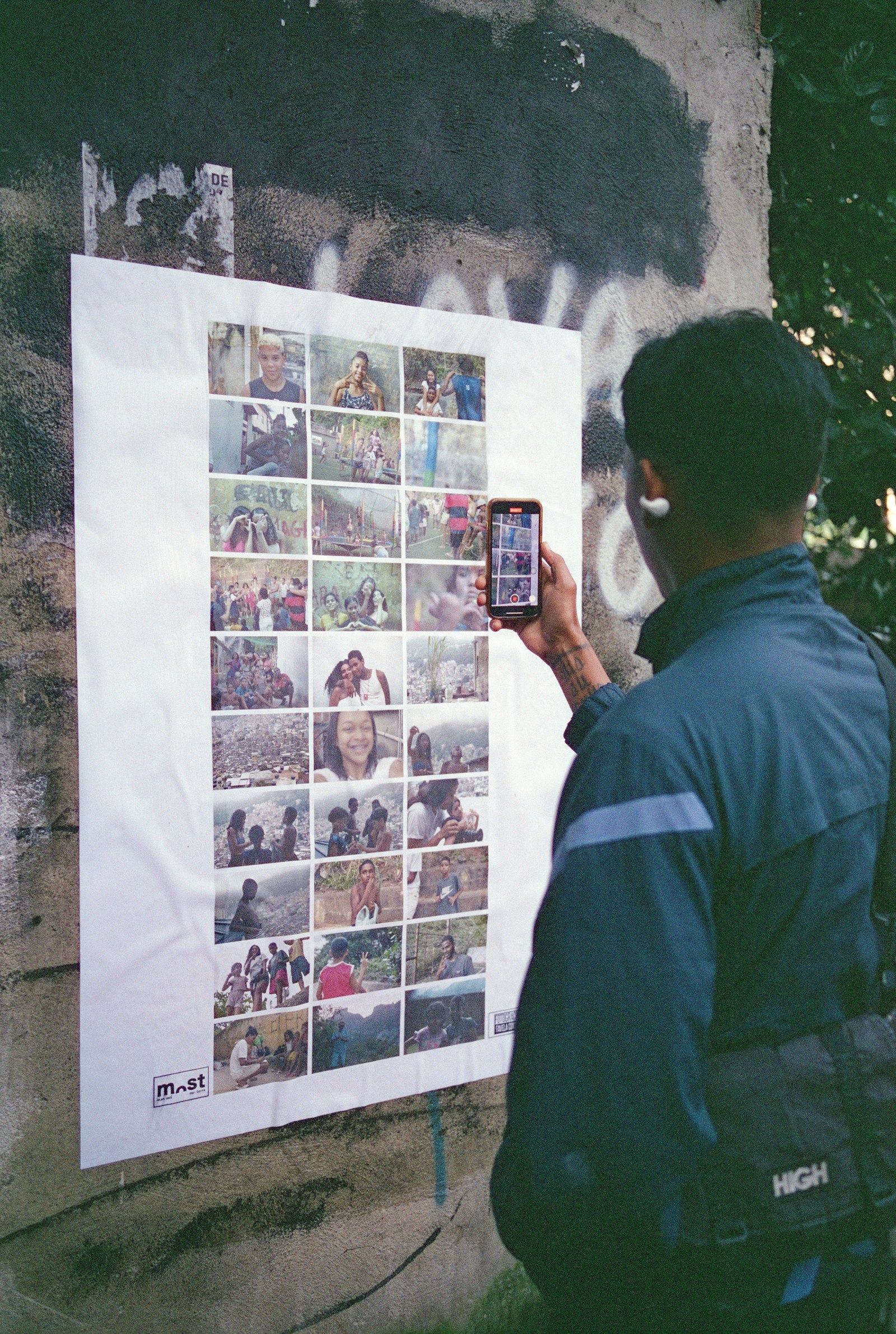 viver é um luxo · os crias da tl, 2025 — foto de la exposición