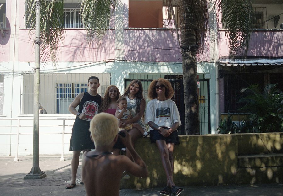 os menor da rua 4, 2025–2026 — photo de l’exposition