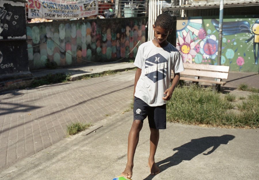 os menor da rua 4, 2025–2026 — photo de l’exposition