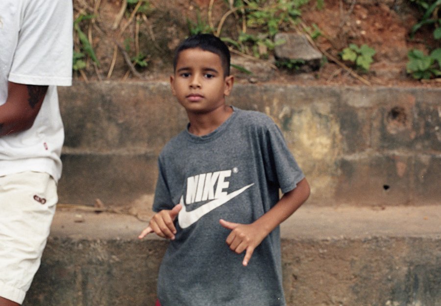 os menor da rua 4, 2025–2026 — photo de l’exposition